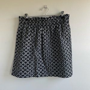 J Crew sidewalk skirt, black and white, size 6